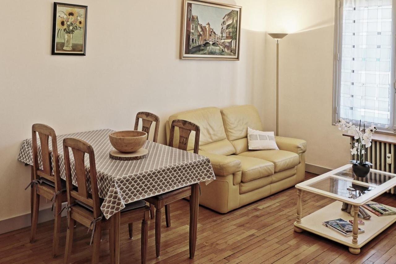 אנסי Le Family Lodge 2 Chambres 4 Personnes Classe 3 Etoiles מראה חיצוני תמונה